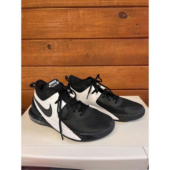 Nike Air Max Impact Sneakers Sz 8.5 Black/White C11396-004 “ - Picture 1 of 11